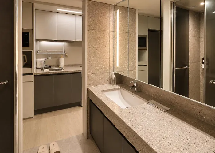 Yeouido Rooftop River Walk 3 *